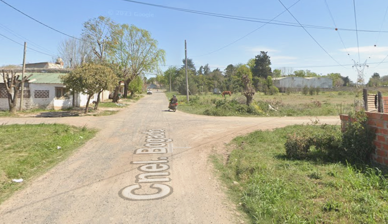 Zona en conflicto: El predio de Coronel Bogado al 1000 donde el dueño encontró una obra que nunca autorizó.