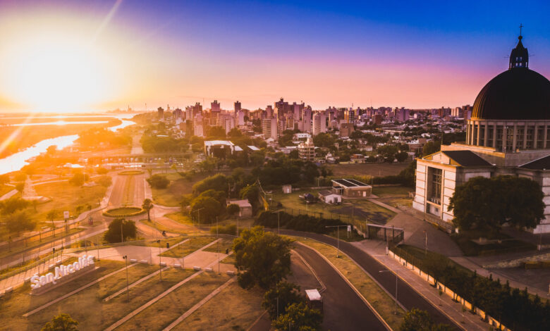 Sábado agobiante: Se espera que la sensación térmica supere los 35°C debido al ingreso de humedad