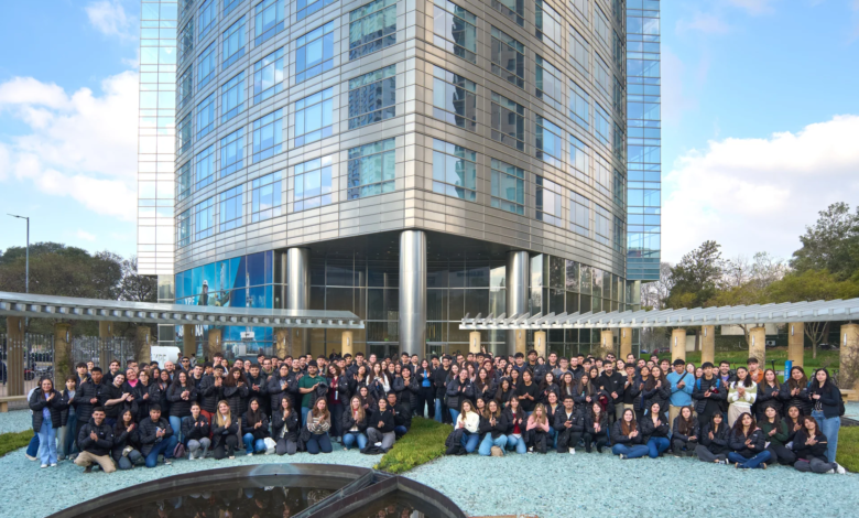 Experiencia YPF: Además de la ayuda económica, los becarios acceden a capacitaciones exclusivas en las plantas de la compañía.