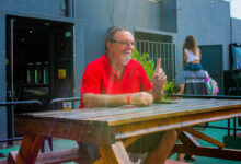 Con 66 años, el nicoleño recordó a León Najnudel. “Si pude vivir haciendo lo que me gusta, mucho tuvo que ver el Ruso”, señaló.