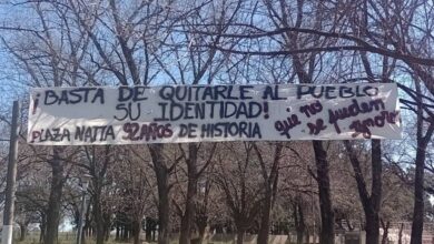 Silencio cómplice: La vecina denuncia que pocos nicoleños se solidarizaron con el pueblo mientras la policía custodiaba el desmantelamiento