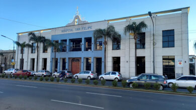 Asistencia crítica: Unidades de cuidados intensivos trabajan para estabilizar a la conductora, quien se encuentra con asistencia respiratoria mecánica.