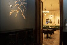 Bohemia nicoleña: El Bar del Teatro se prepara para recibir a Ayelén Bastida y Nadia Yung en una velada que promete intimidad y buena música.