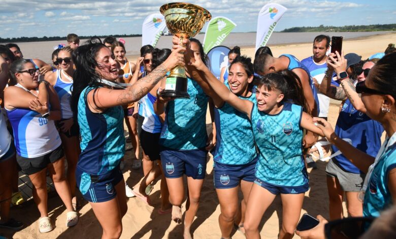 Postales de competencia: El sol y el río como testigos de las finales universitarias, consolidando a Ramallo como una sede de elite.