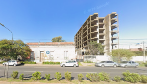 Recuerdo imborrable: Ubicada en Moreno 160, la Alfombra Mágica marcó el pulso del ocio nicoleño a principios de los 70. Hoy día, la locación luce descuidada.