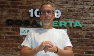 Voz autorizada: El Dr. Fabián Maggi (FOMEA) alertó en los estudios de Cosa Cierta que el hallazgo de Endrín y Lindano en canillas domésticas traslada el problema ambiental directamente al interior de los hogares.