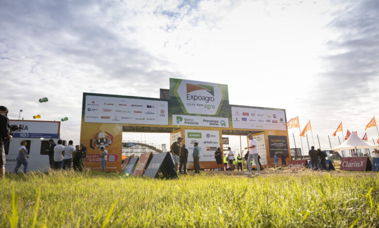 Capital privado en marcha: Más de 700 stands comienzan a tomar forma en el autódromo.