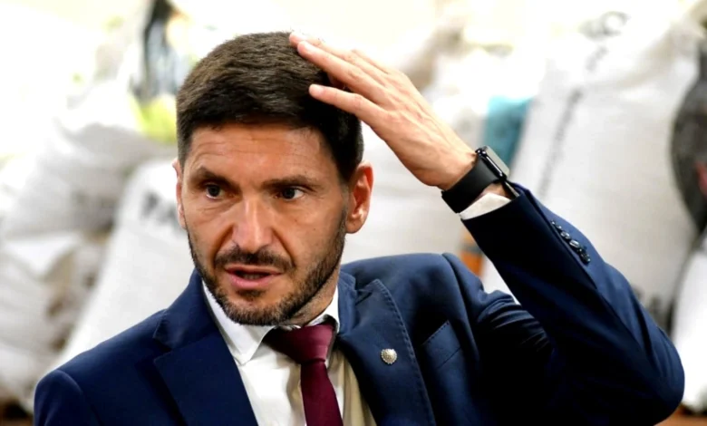 Resguardo Institucional: El Ministerio de Seguridad ordenó reforzar la vigilancia en todos los edificios públicos de la provincia.