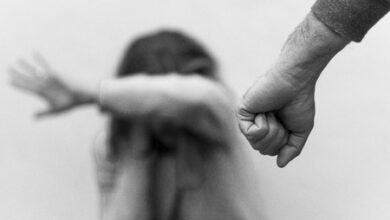 Marco Legal: El aprehendido enfrenta cargos por daños y amenazas agravadas tras la intervención de la UFI N° 3.