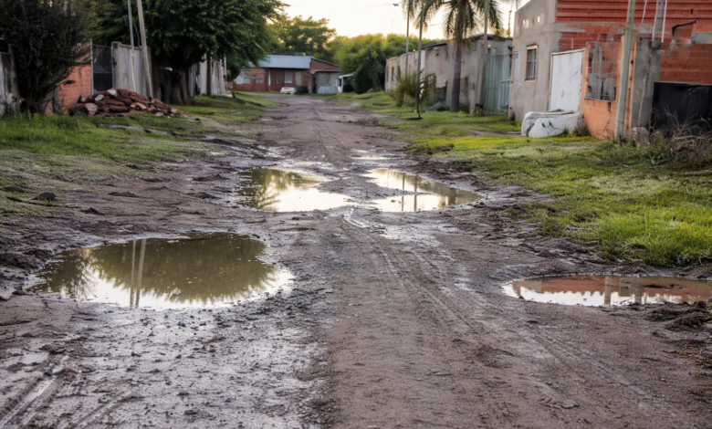 Reclamo vecinal: Los habitantes de la zona periférica denuncian la falta de respuesta del Ejecutivo local frente al deterioro del barrio