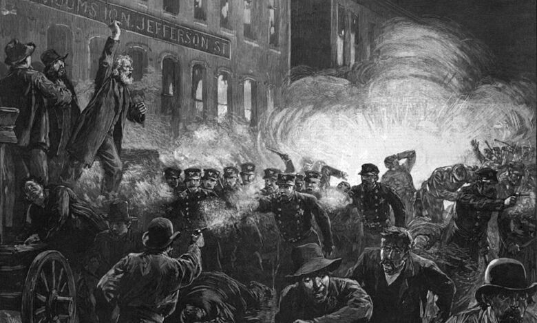 Hito histórico: La represión en la plaza Haymarket de Chicago en 1886 marcó el inicio de la lucha global por la jornada laboral de ocho horas.