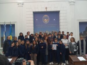 Alumnos de la Escuela Primaria N° 4 recibieron la declaración de interés municipal por elEcoProyecto EP4