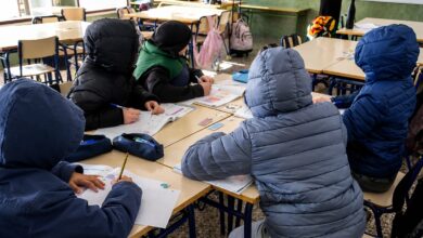 Polémica por el frío en los establecimientos educativos: denuncian que el intendente no ejecuta el Fondo Educativo.