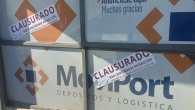 La medida fue acompañada por un desproporcionado despliegue policial para un procedimiento administrativo.