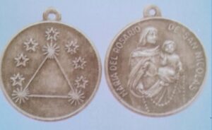 En julio de 1985 se registró un hito histórico para la comunidad religiosa local al superarse las 10.000 medallas distribuidas. Foto: María del Rosario de San Nicolás-Charlas